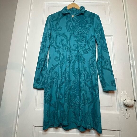 TEHAMA Long Sleeve Teal Paisley Athleisure Stretch Dress - Picture 3 of 12